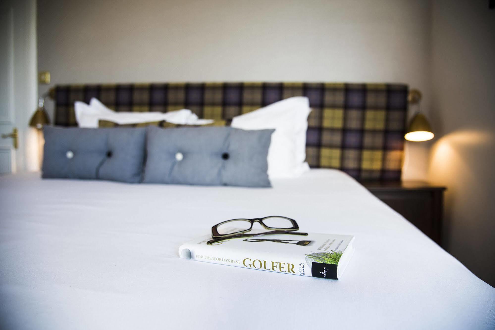 The Golf Inn Сейнт Андрюс Екстериор снимка